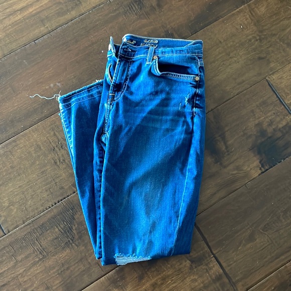 7 for all mankind distressed ankle skinny. Size 30. - Picture 1 of 6